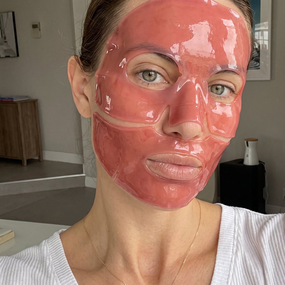 Customer wearing the NAD+ gel mask
